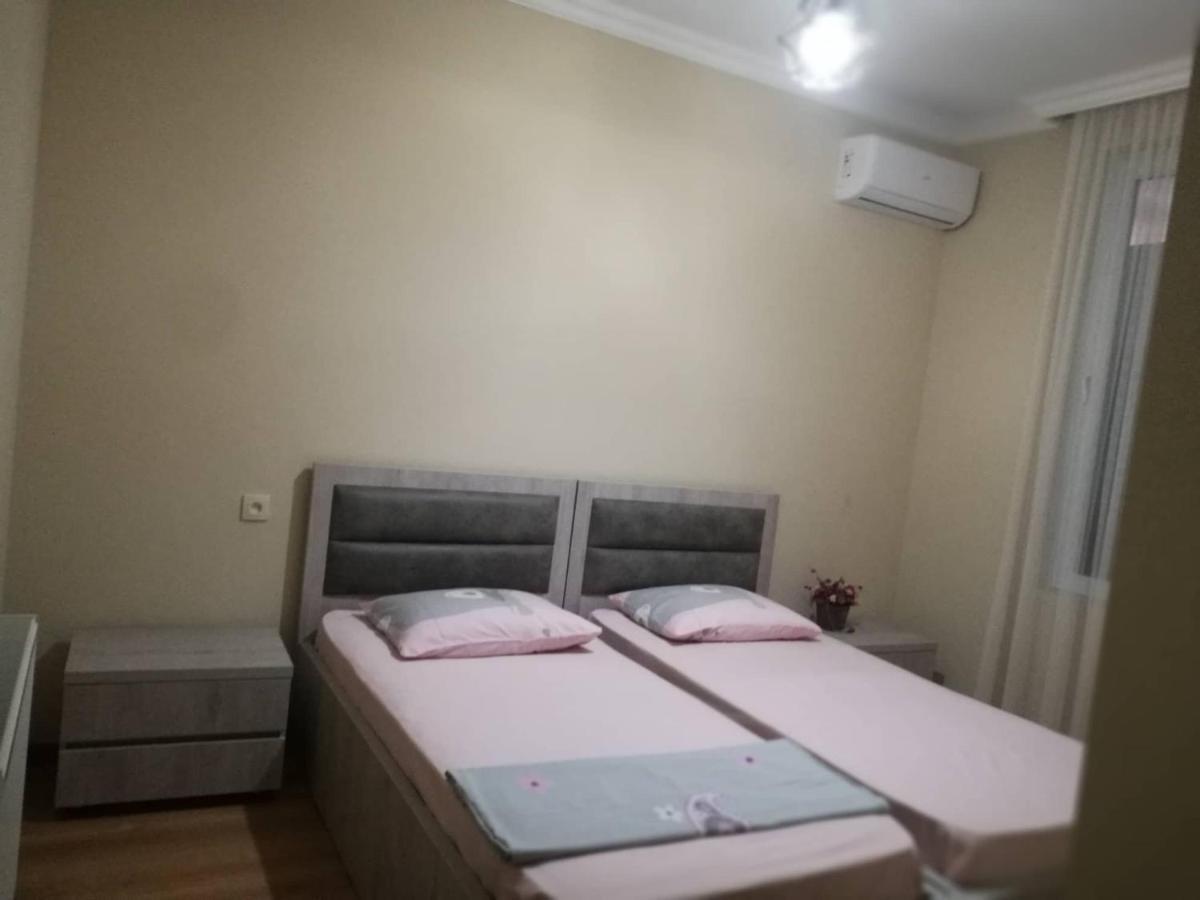Mate'S Guest House Kobuleti Exterior foto
